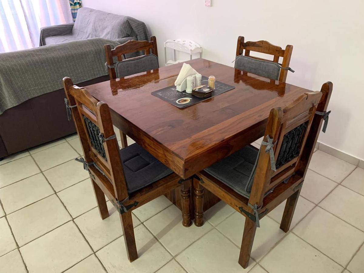 Comfortable 2 Bedroom Apartment In Popular Limnaria Gardens Paphos Eksteriør bilde
