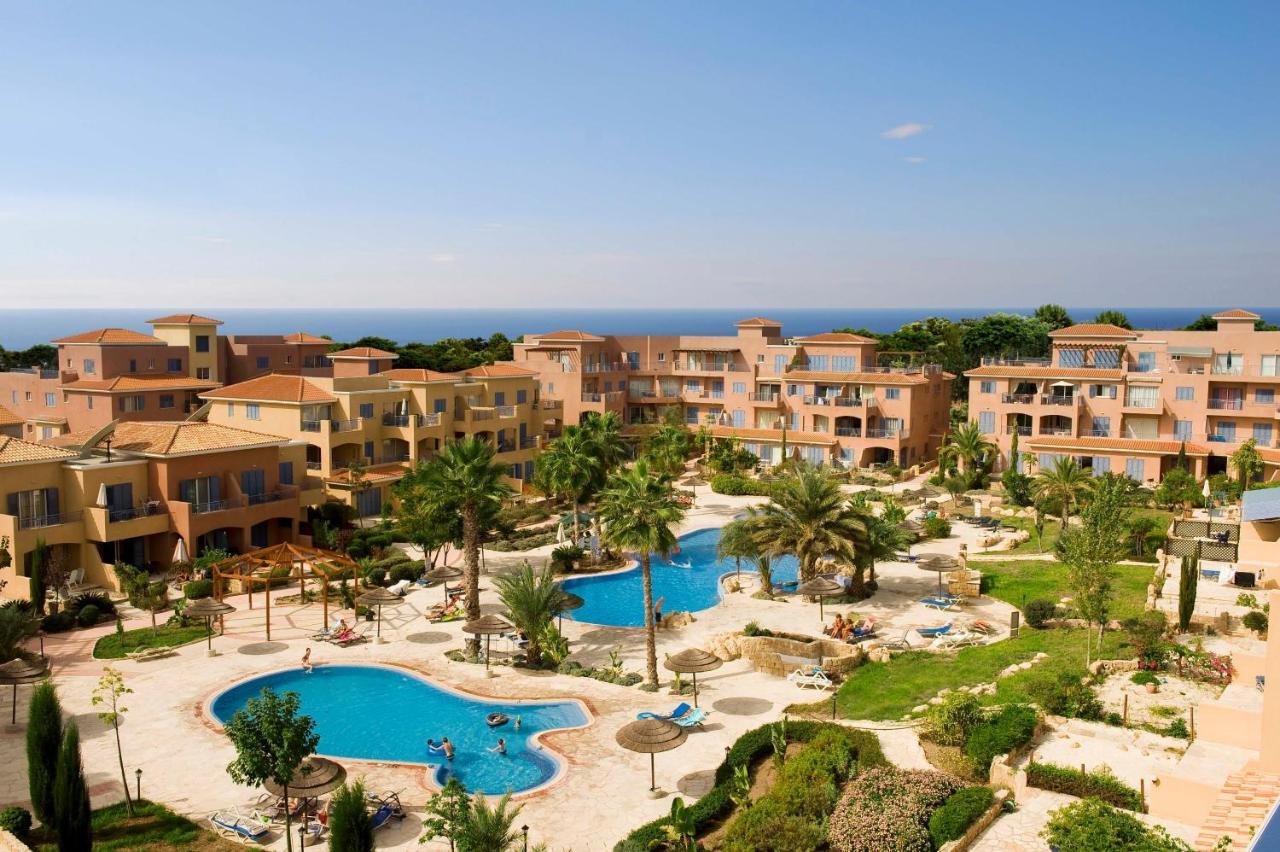 Comfortable 2 Bedroom Apartment In Popular Limnaria Gardens Paphos Eksteriør bilde